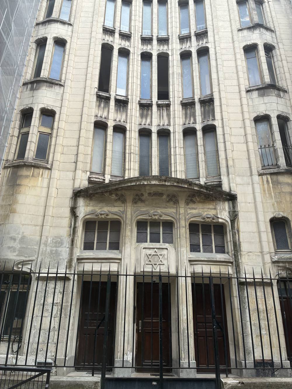 La synagogue Art nouveau de la rue Pavée, signée Guimard